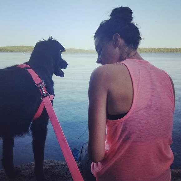 Meet your Posher, Lauren - Picture 3 of 4